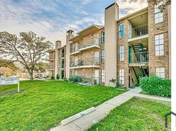 9520 Royal Ln, Dallas, TX