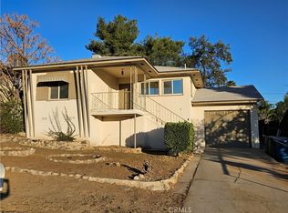 406 Lookout St, Lake Elsinore, CA 92530