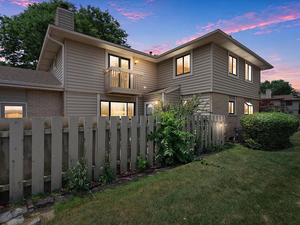 1st image of 16250 W Coachlight DRIVE