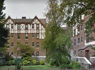 160-15 Powells Cove Blvd #B4, Whitestone, NY 11357