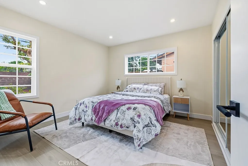 4 bed, 1479 sqft, $5,200 — Photo 4