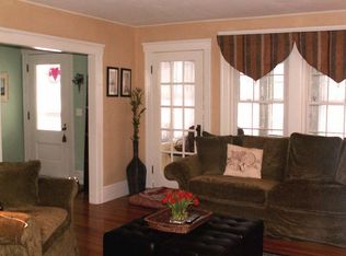 12 View St, Shrewsbury, MA 01545