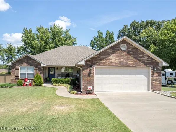 936 Point Royal Loop, Charleston, AR 72933