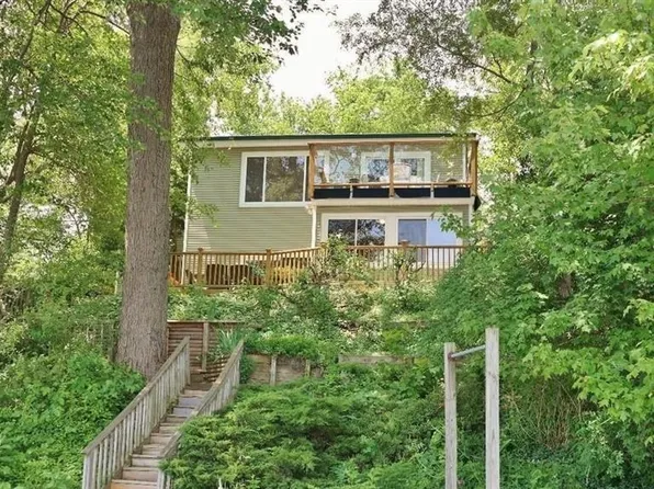 15225 Longfellow Dr, Byron, MI 48418