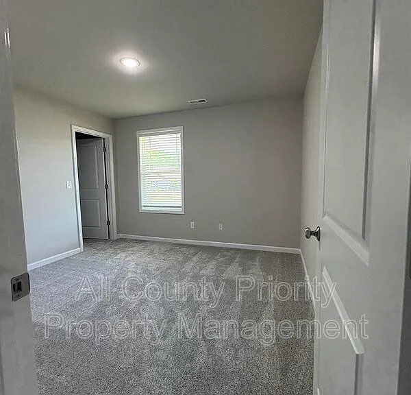 107 Faucette Dr — Photo 12