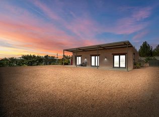 1011 N Ordenar St, Marfa, TX 79843