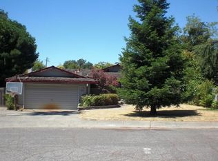 3521 Pickwick Ct, Carmichael, CA 95608