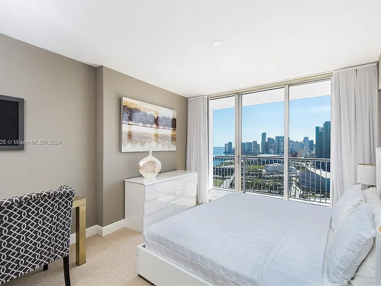 1750 N Bayshore Dr #3512 — Photo 11