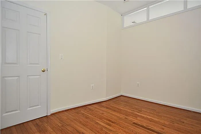 1015 H St NE #3 — Photo 17