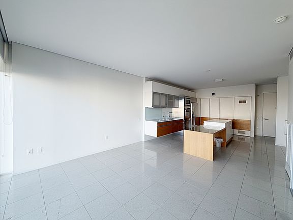 2nd image of 3722 Las Vegas Blvd S #904