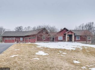441 Windy Hill Rd, Hudson, WI 54016