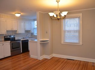 61 Old Fort Rd, Newport, RI 02840