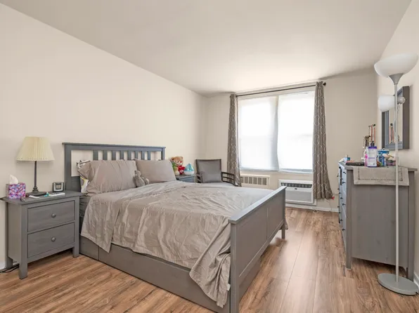 84-25 118th Street image 8 of 10