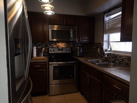 5th image of 6500 Winfield Boulevard Unit 201