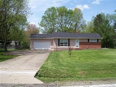 1st image of 8370 Fairlane Dr