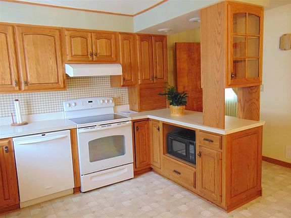 5th image of 4194 Sherry Ct