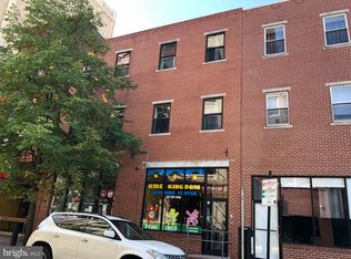 222 N 13th St #3, Philadelphia, PA 19107