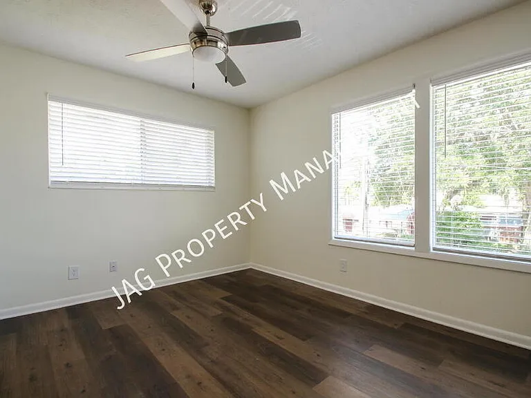 1426 Berrier St #4 — Photo 8