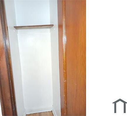 4th image of 8805 S Muskegon Ave #1