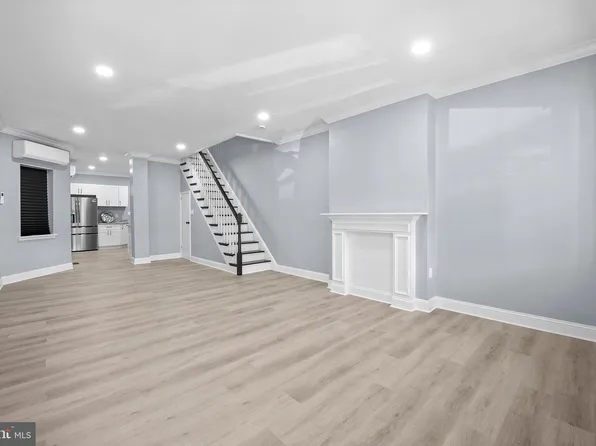 1327 W 6th St, Wilmington, DE 19805