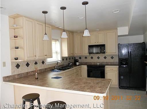 5th image of 1209 Prince Edward Way