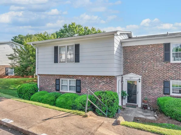 125 Fernridge Dr, Spartanburg, SC 29307