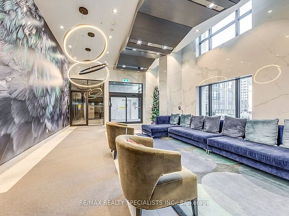 4th image of 9 Mabelle Ave #2621