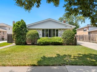 1210 S Douglas Ave, Arlington Heights, IL 60005