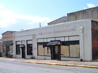 312 W Oak St, Palestine, TX 75801