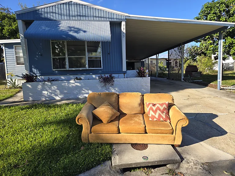 Live Oak Pkwy — Photo 14