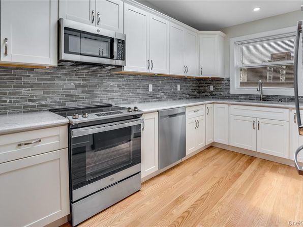 16 S Division St #3A