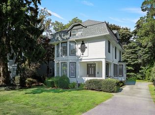 17 Carman Rd, Scarsdale, NY 10583