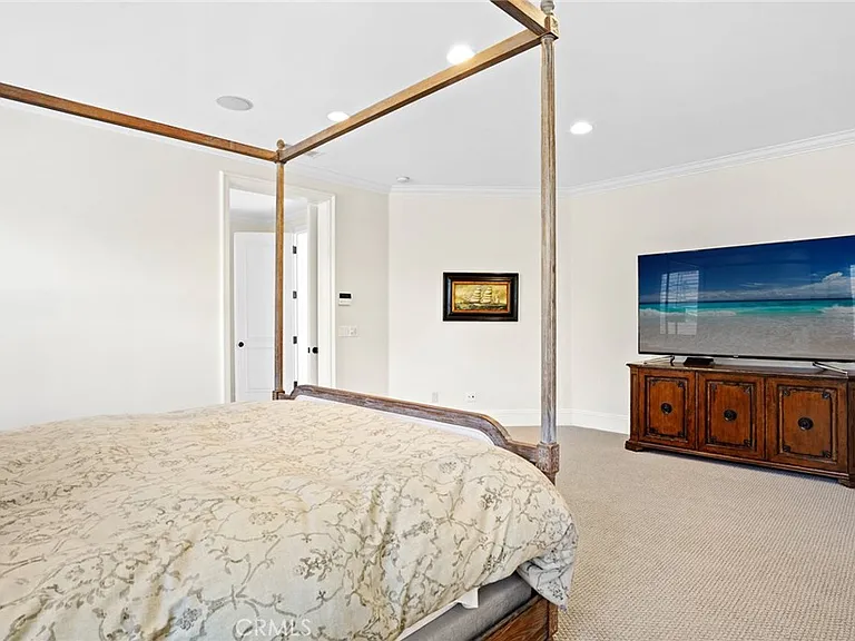 1836 Port Stanhope Pl — Photo 25