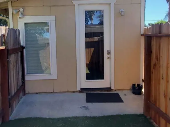 4900 Sorento Rd Unit B, Sacramento, CA 95835