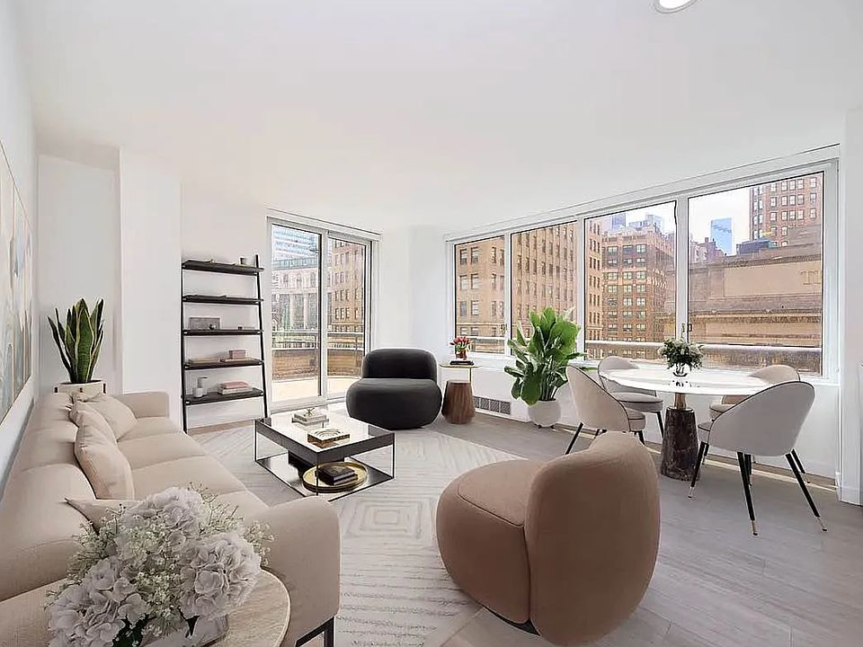 1st image of 70 W 37th St #Penthouse 6