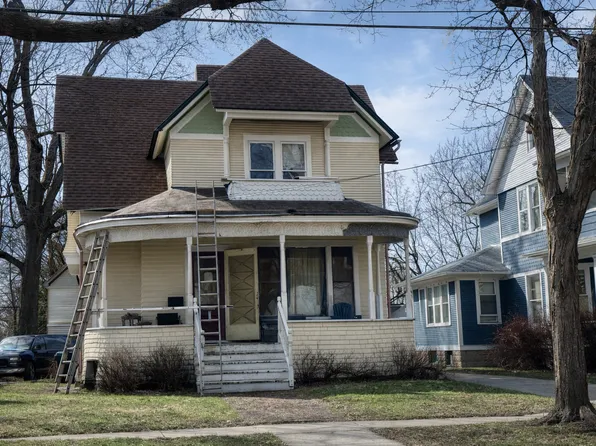 (undisclosed Address), Aurora, IL 60506