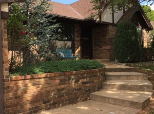 1209 Pine Ridge Cir, Edmond, OK 73034