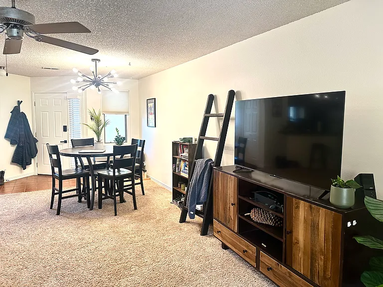 1424 Front 9 Dr #F — Photo 3