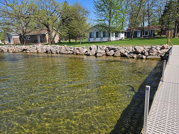 3rd image of 42877 Sunshine Villa Dr
