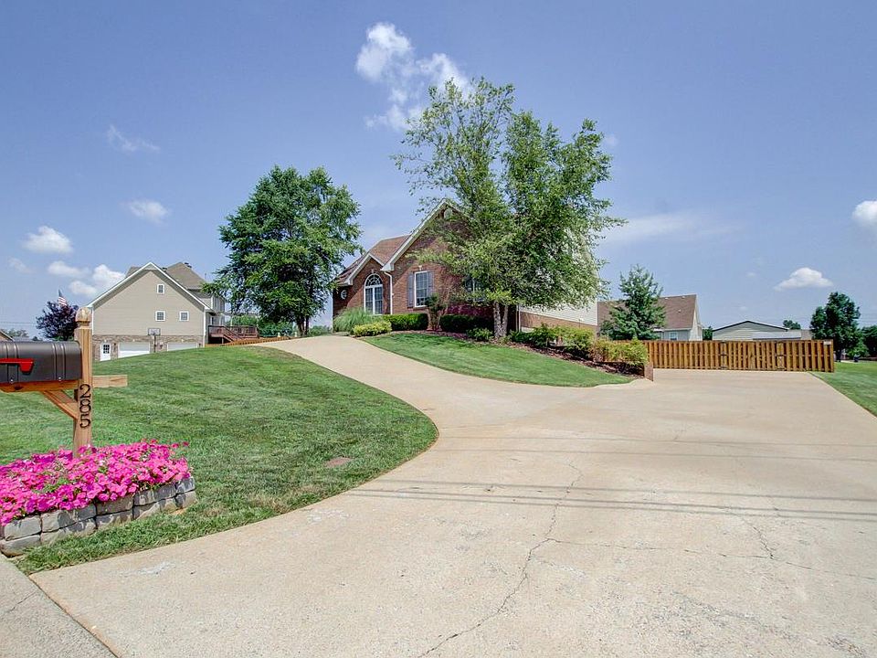 1st image of 285 Bellshire Dr