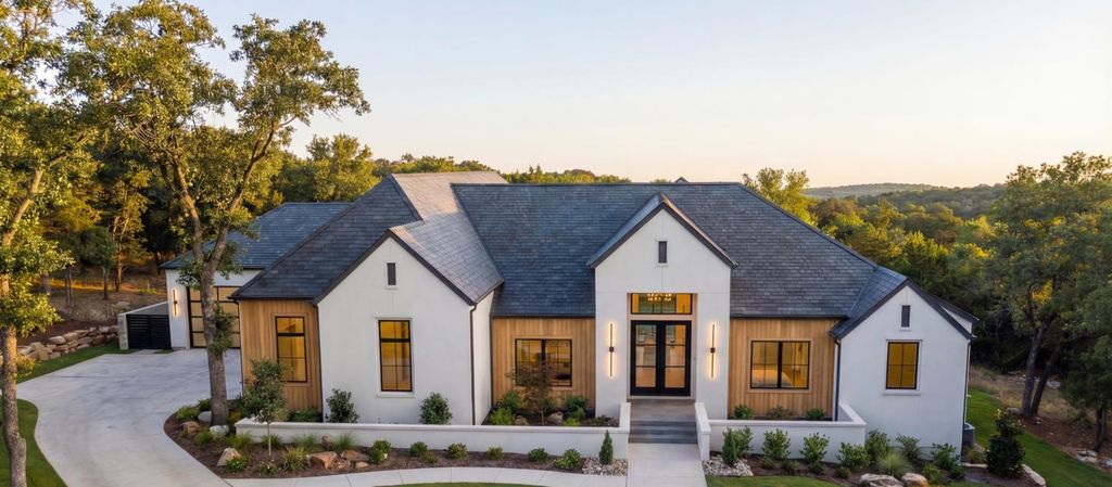 6630 Western Sierra Way photo 1