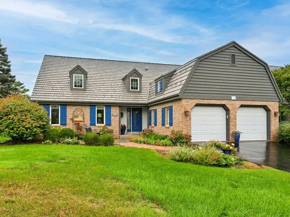 12340 N Fairway Heights DRIVE, Mequon, WI 53092