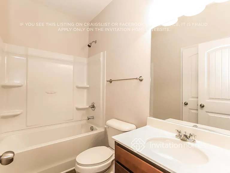 255 Green Bridge Ct — Photo 13