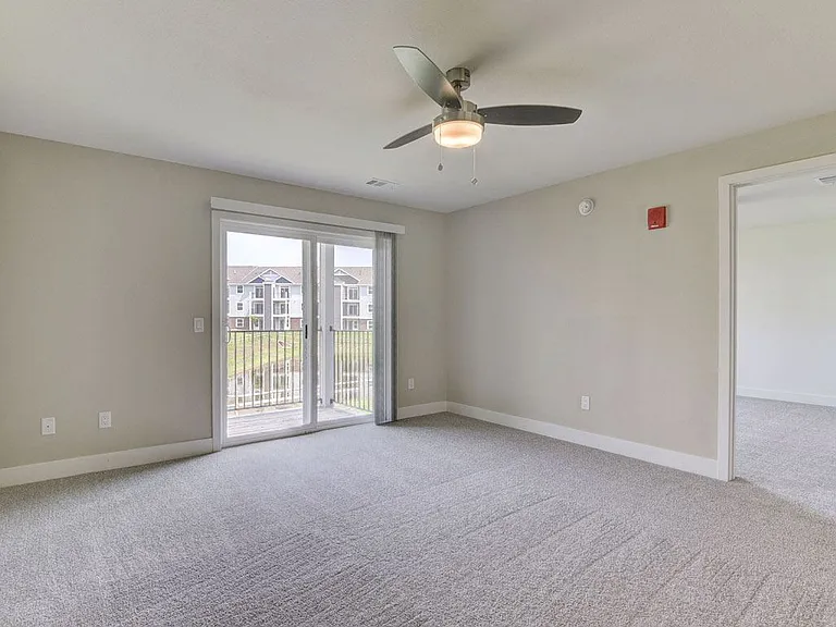 Dodson Pointe Apartment Homes — Photo 40