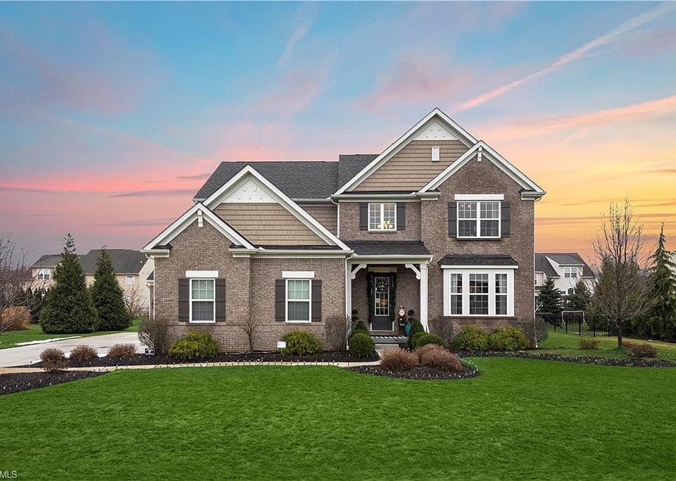 1st image of 36465 Gosford Dr
