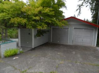 18810 56th Ave NE, Kenmore, WA 98028