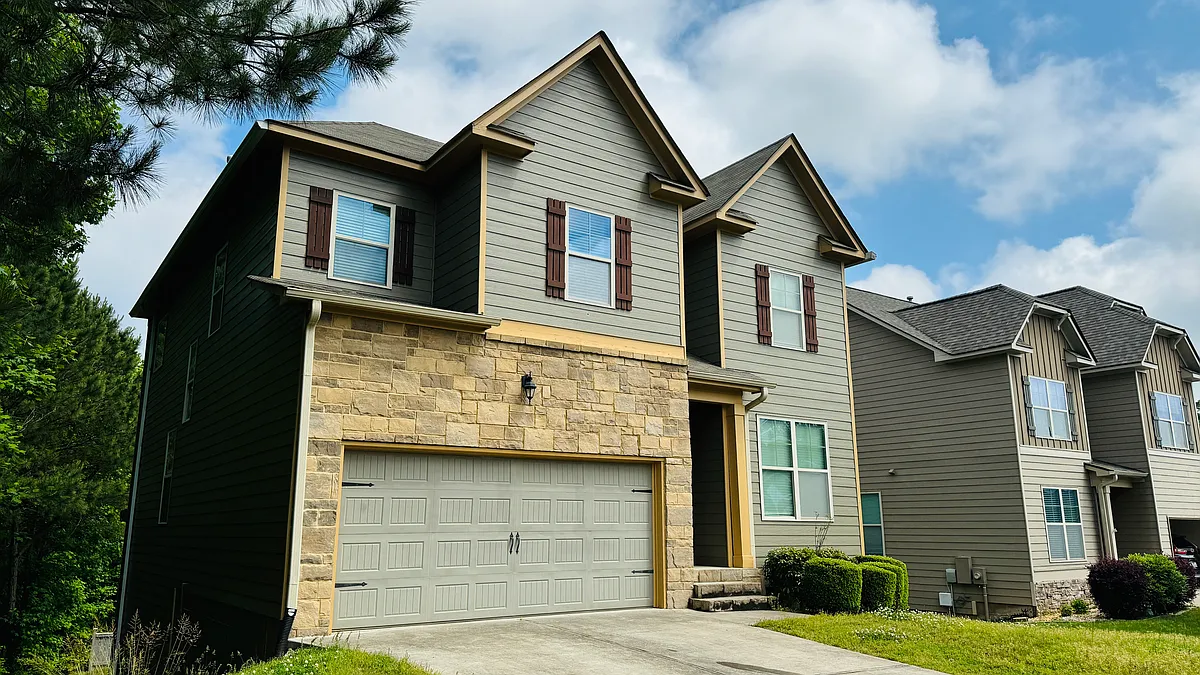 Building Photo - 4320 Fourth Rail Ln