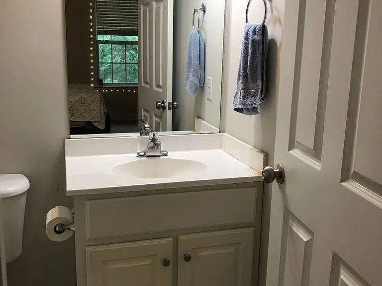 460 Barnett Shoals Rd #B3 — Photo 20