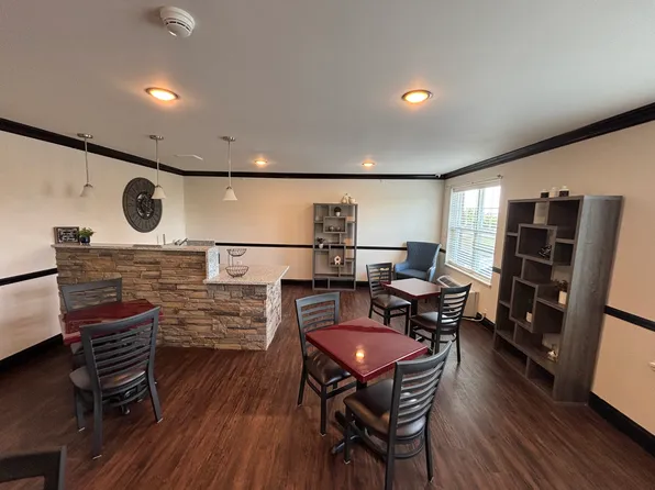 Fox Run Senior Apartments