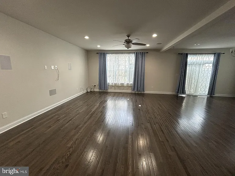 512 Lewis St — Photo 41